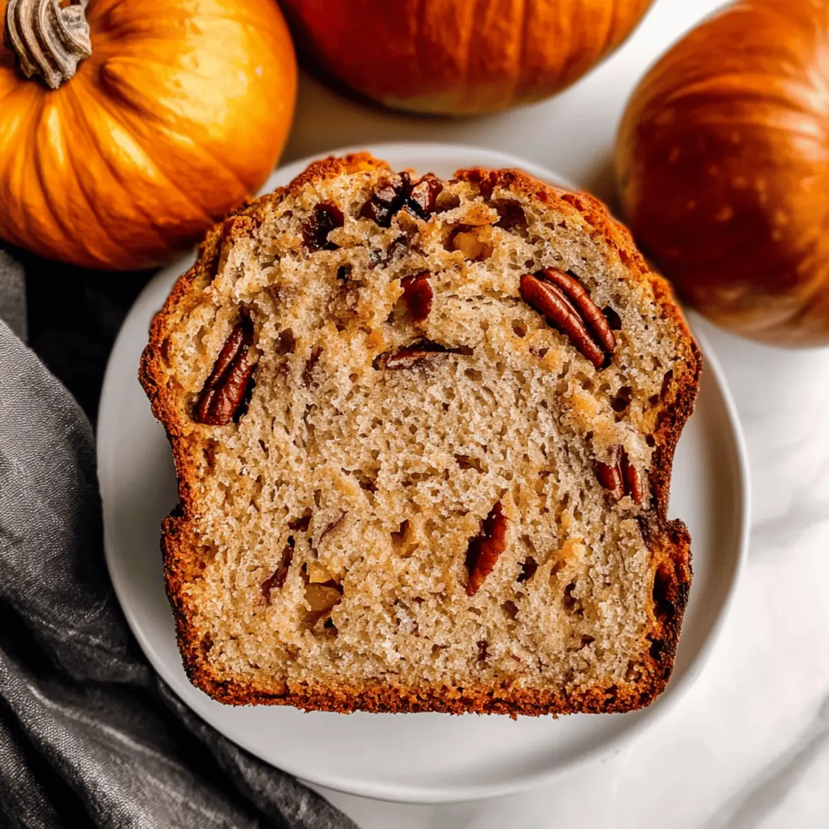 Pumpkin Apple Bread with Cinnamon and Pecans lbgkdr