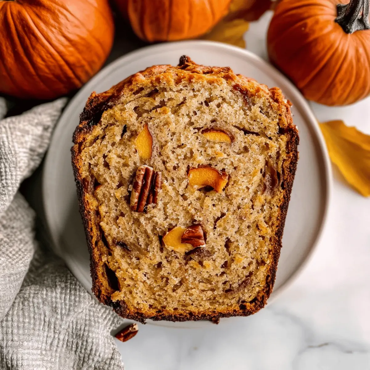 Pumpkin Apple Bread with Cinnamon and Pecans ykewrk