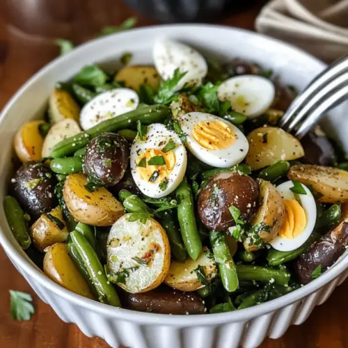 Bright and Zesty French-Style Potato and Green Bean Salad 16 French-Style Potato and Green Bean Salad